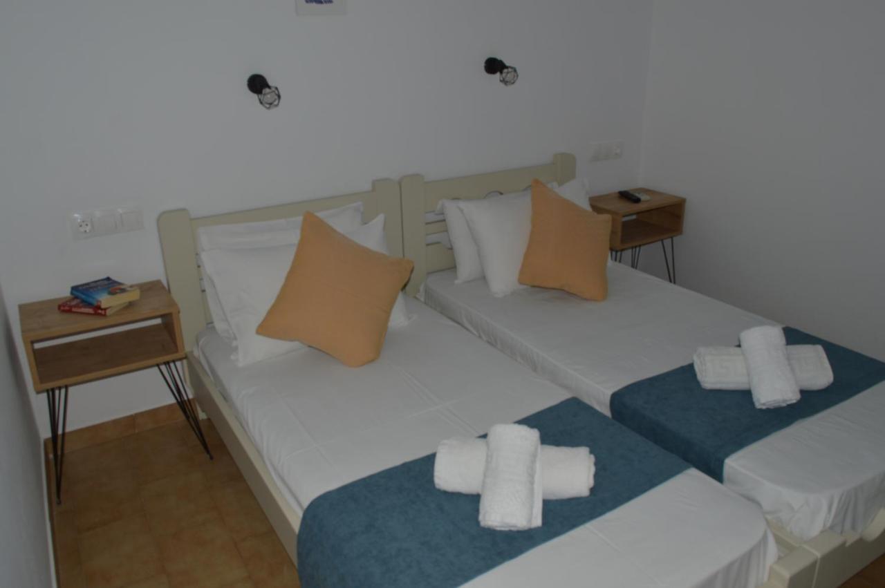 Pansion Katerina Hotel Skiathos Town Exterior photo