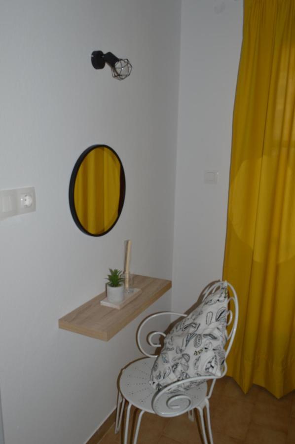 Pansion Katerina Hotel Skiathos Town Exterior photo